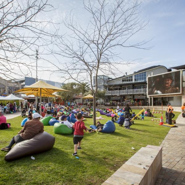Northbridge Piazza