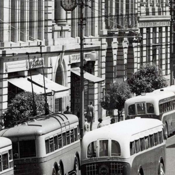 Historical black and white image of St Georges Terrace