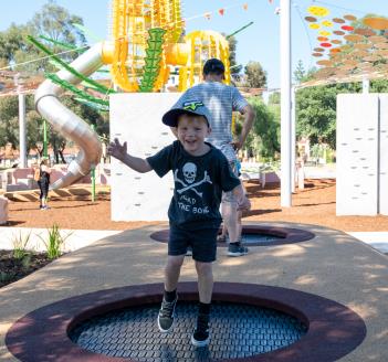 Wellington Square playground 2