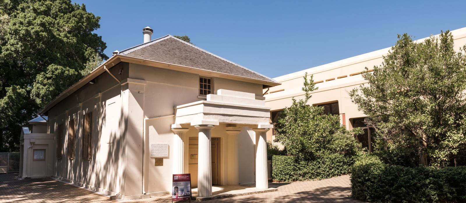 The Old Court House